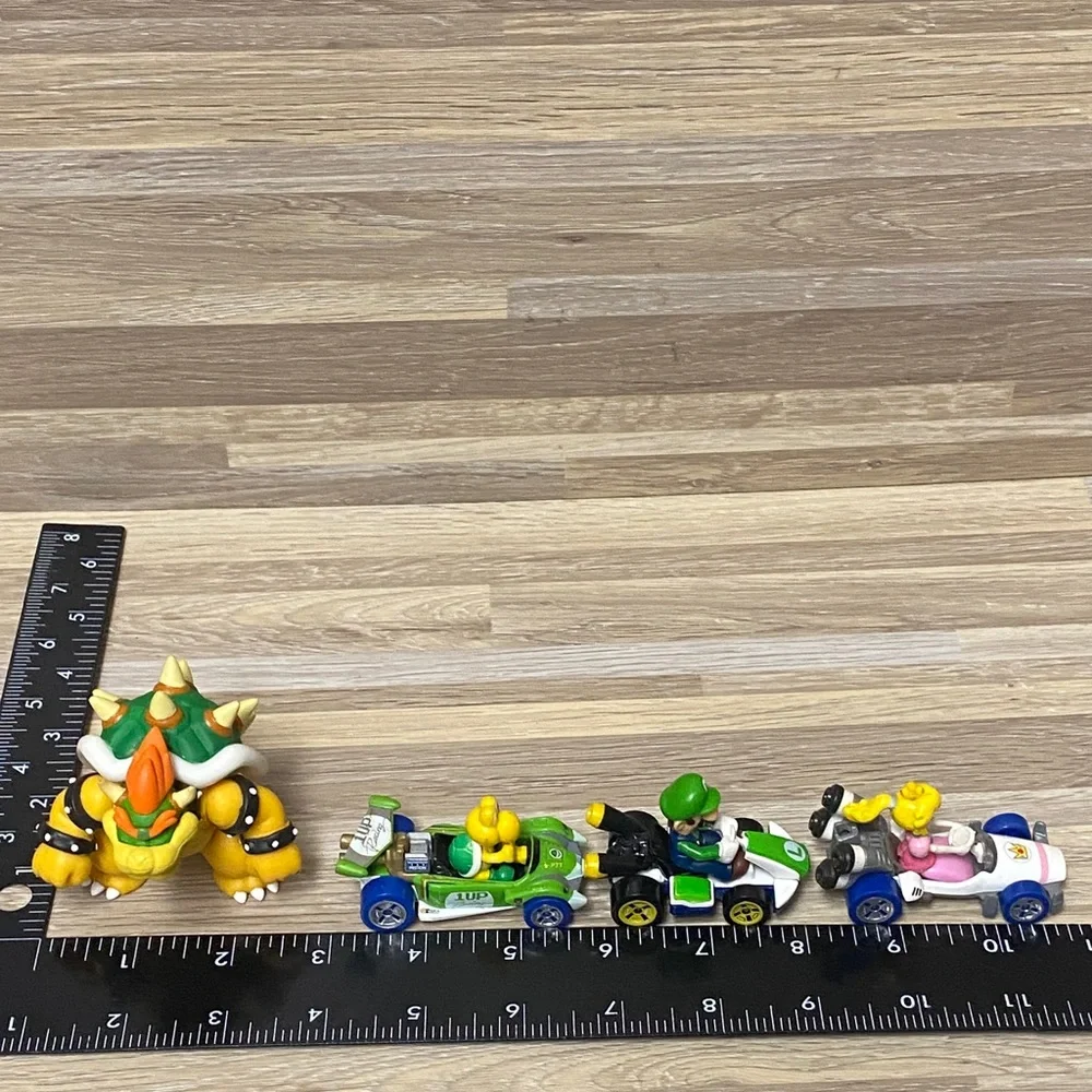 Mario Kart Toy Set Nintendo hot Wheels with bowsers Luigi princess peach 1 up